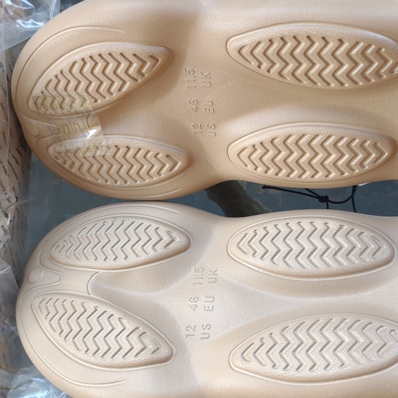 Molded Water Shoe - Picture 7 of 9